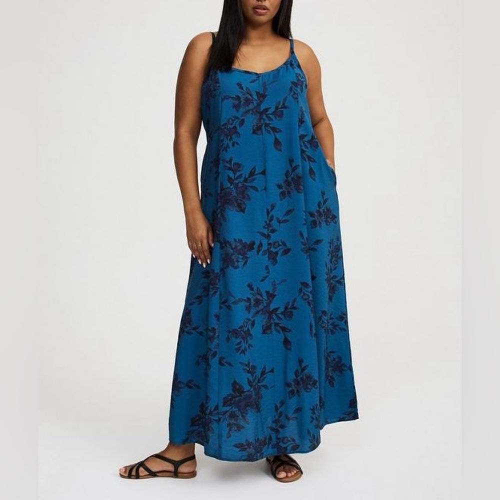 Torrid Trapeze Maxi Dress sz 0 Large Blurred Floral Legion Blue - Picture 3 of 11